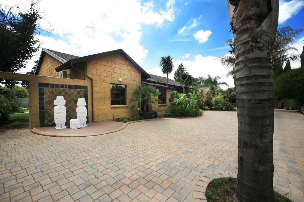 Summer Garden Guest House Benoni Exterior photo