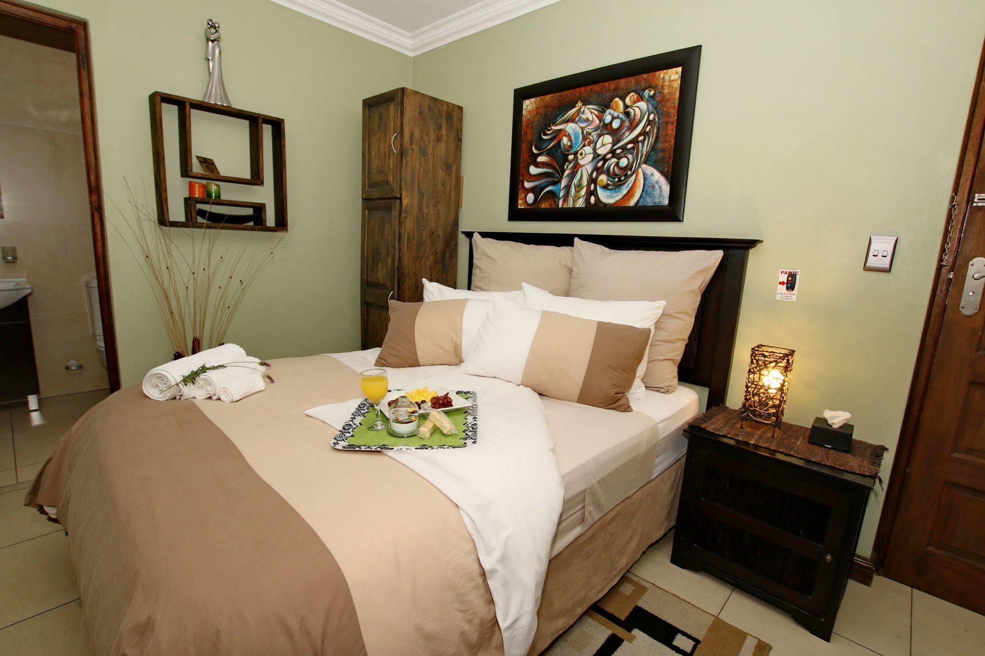 Summer Garden Guest House Benoni Exterior photo